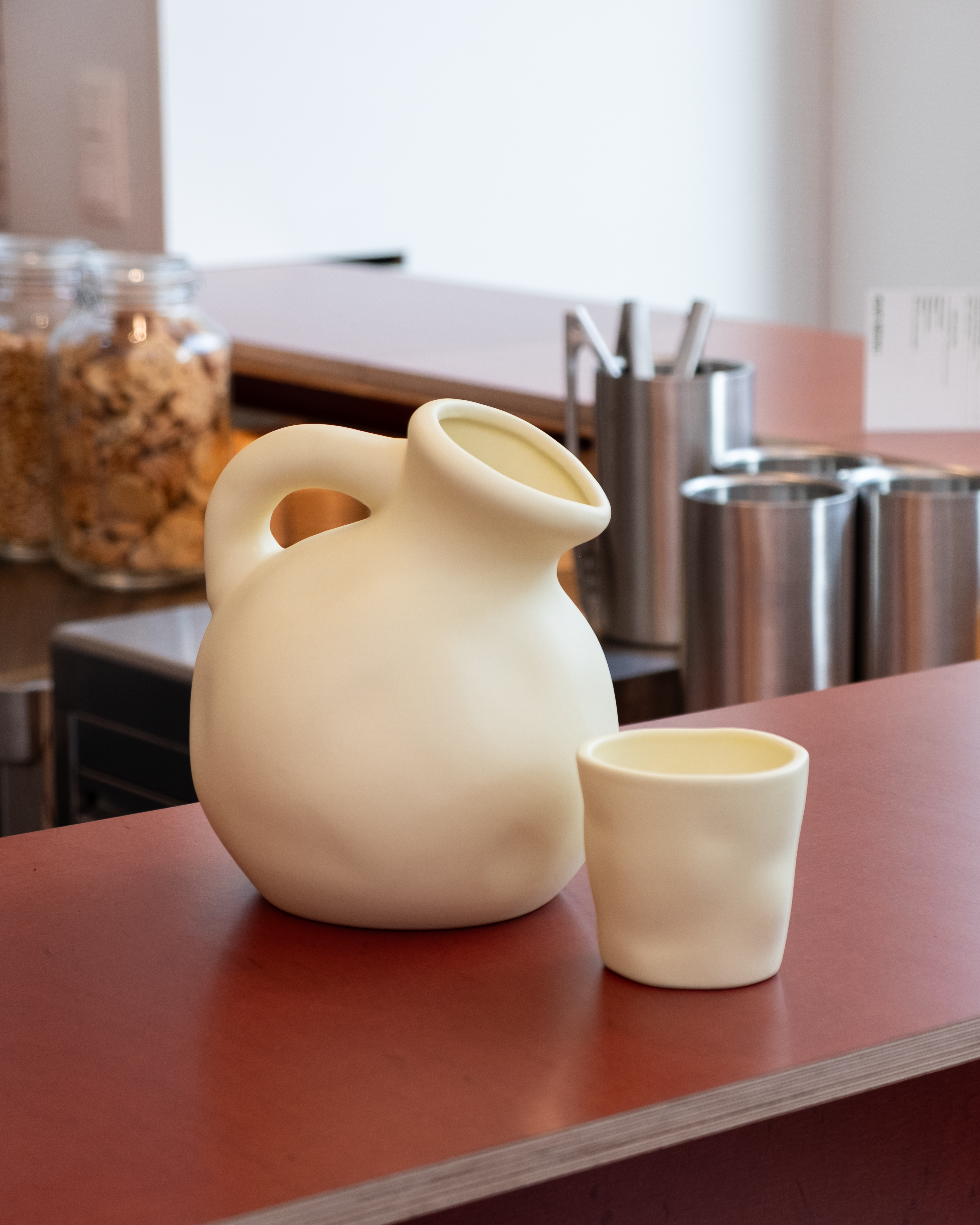 Jug 'PEARL'