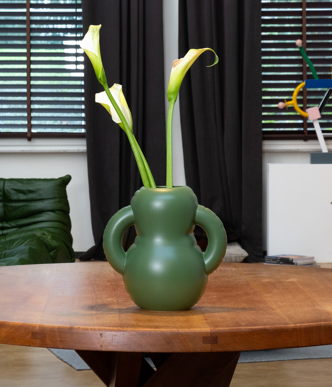 Home Studyo vase moss in home interior