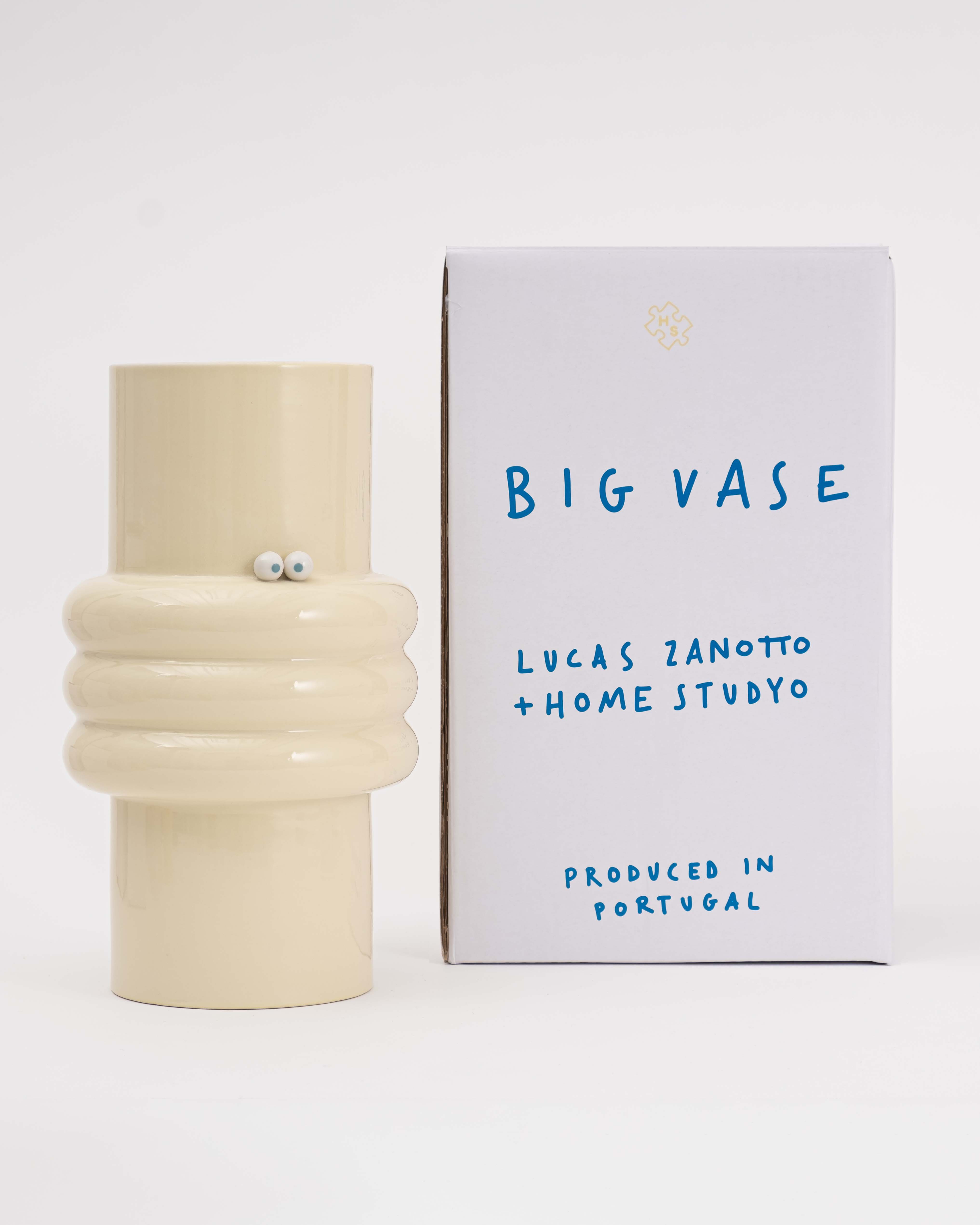 Lucas Zanotto 'BIG VASE'